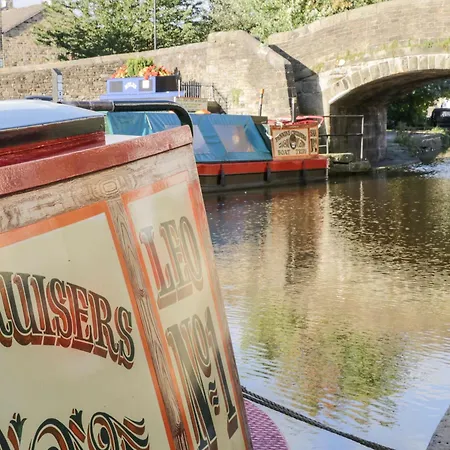 Apartment Waters Edge