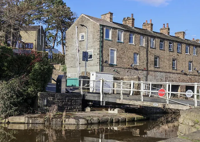 Waters Edge * Skipton